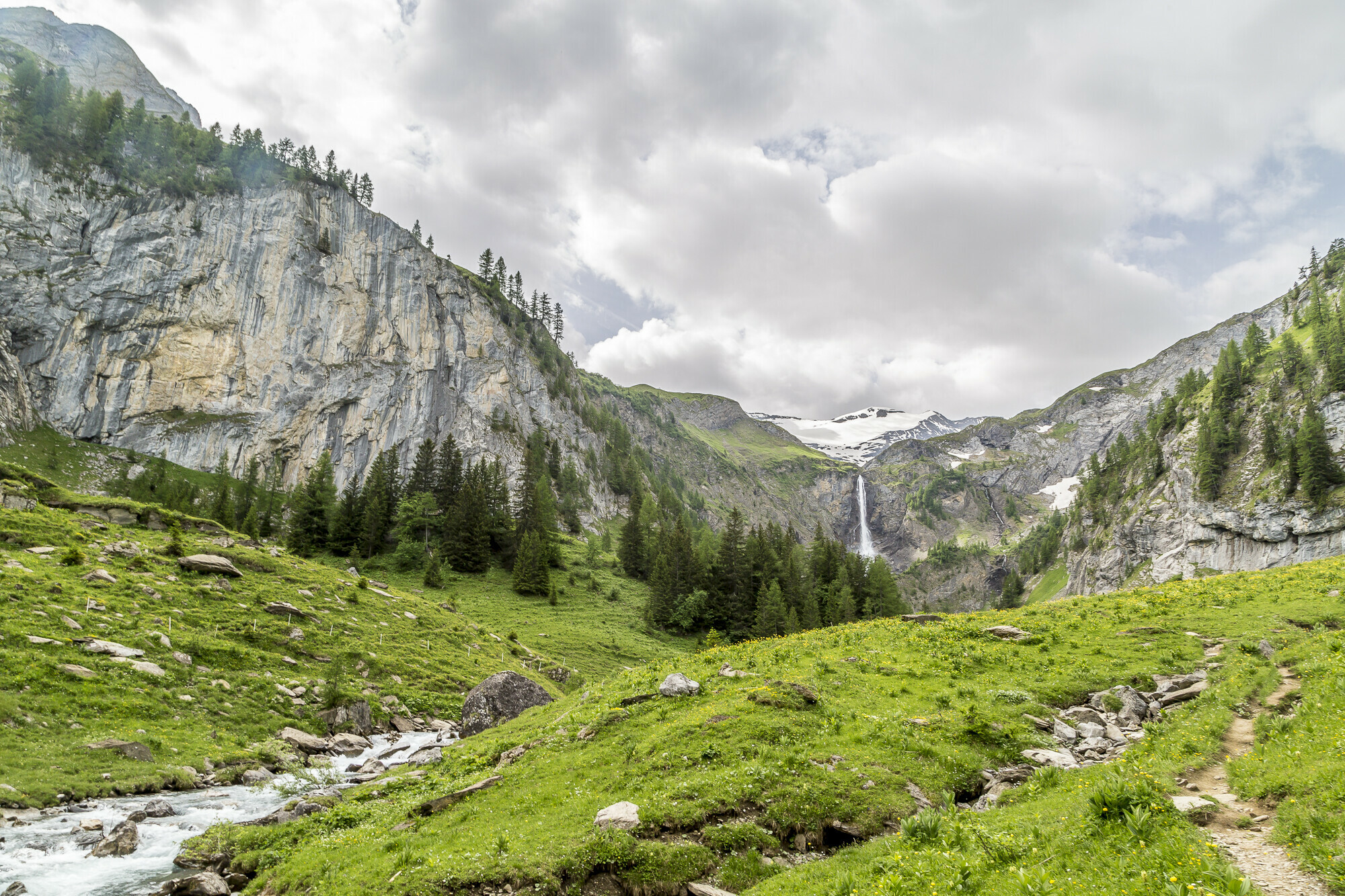 Bergwanderung mit Christian vom Lauenensee via Chüetungel zur Geltenhütte