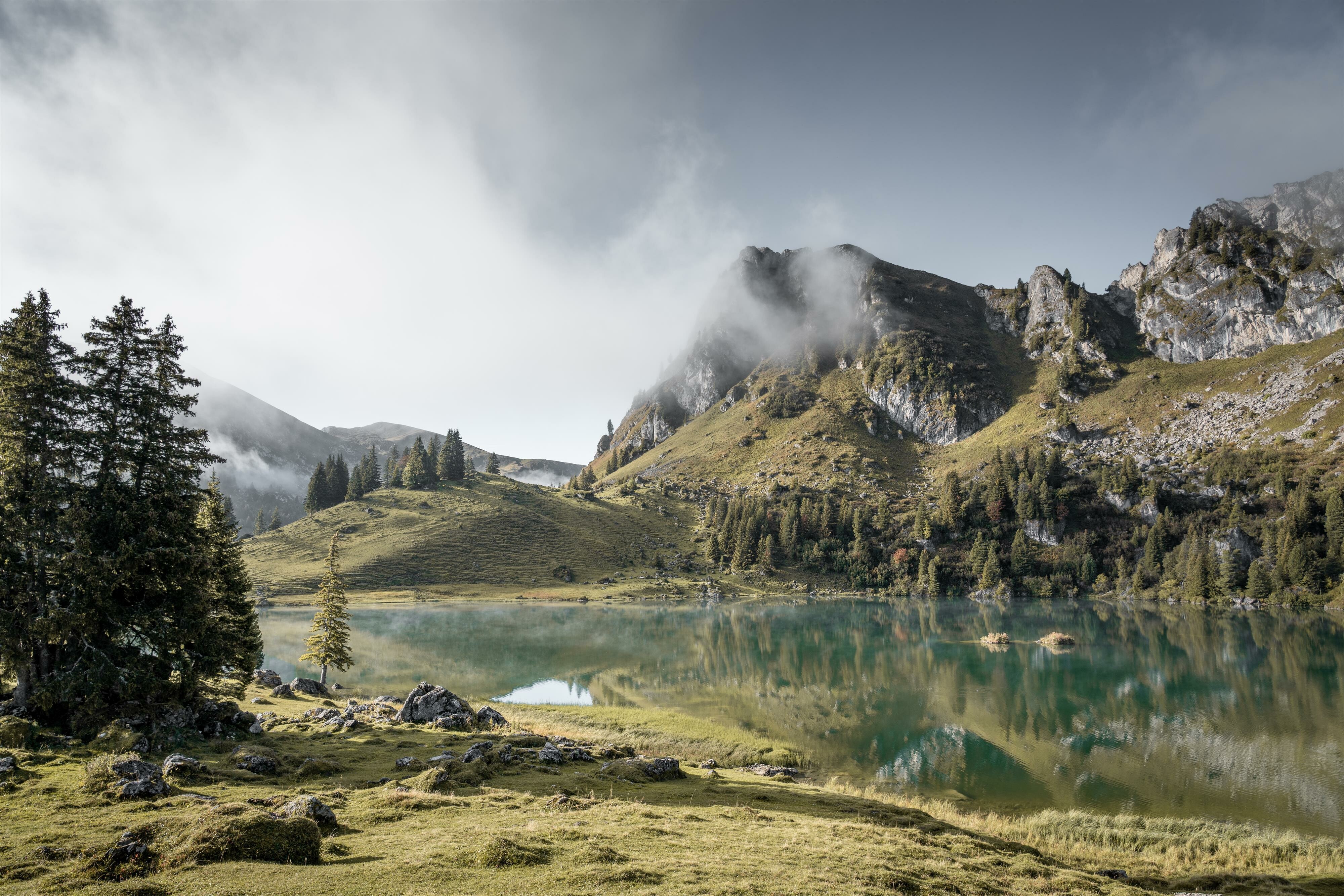 Hike with Ruth from Meienberg via Stierenberg to the picturesque Seebergsee