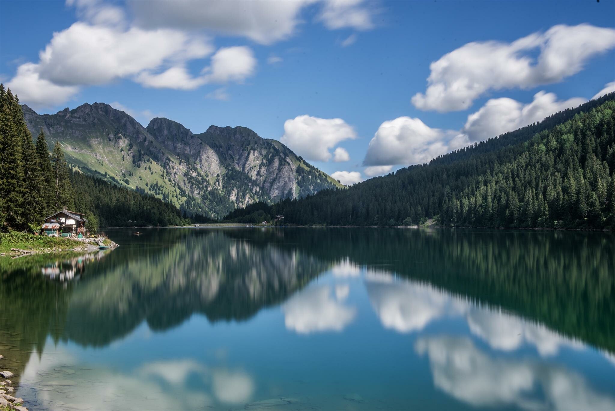 Hike with Ruth around Lake Arnen