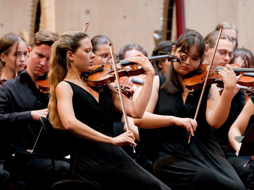 Gstaad Festival Youth Orchestra – Concert - Festival-Zelt Gstaad