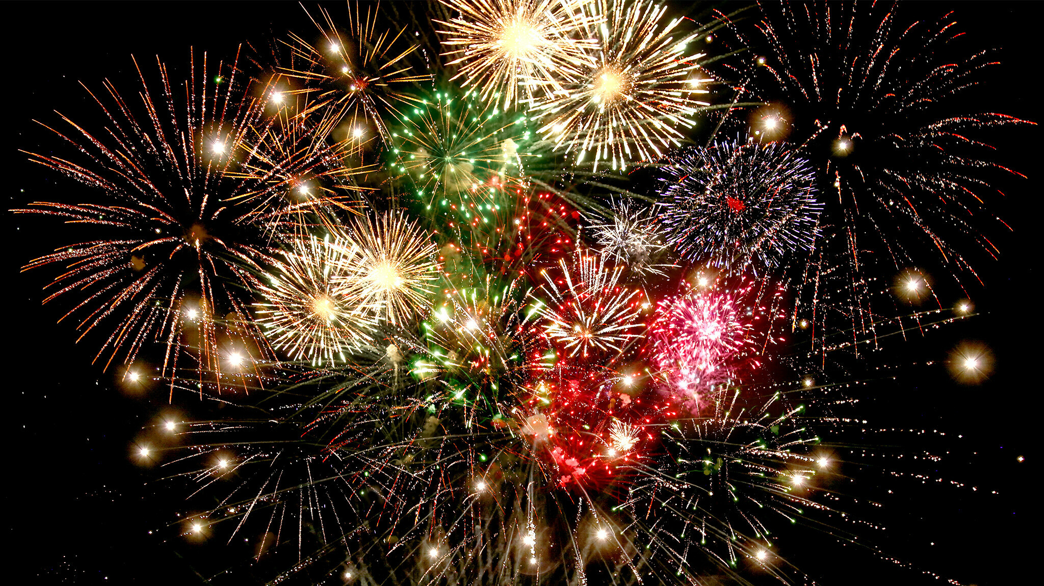 L'ÉQUIPE DE L'ERMITAGE VOUS SOUHAITE UNE BONNE NOUVELLE ANNÉE !